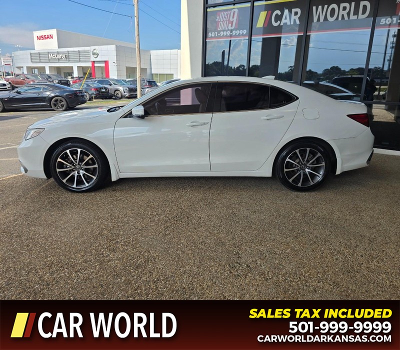 Acura TLX Vehicle Full-screen Gallery Image 4