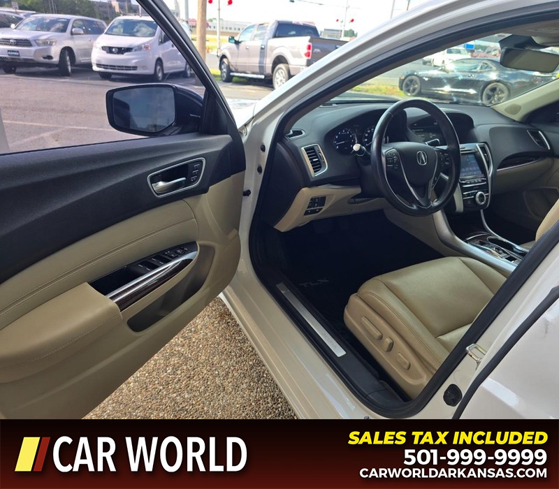 Acura TLX Vehicle Full-screen Gallery Image 7