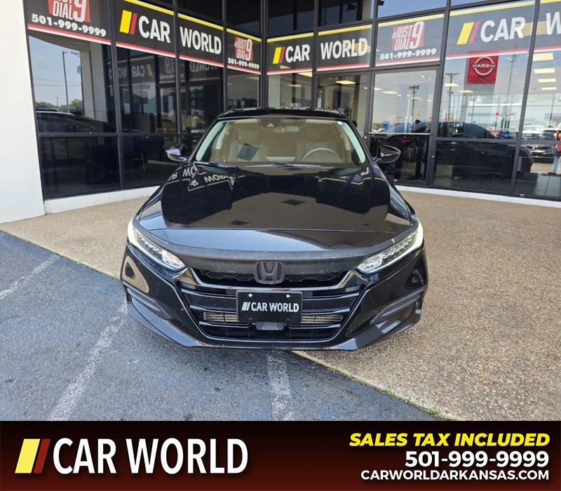Honda Accord Sedan Vehicle Full-screen Gallery Image 2