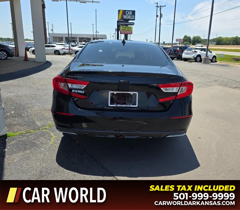 Honda Accord Sedan Vehicle Full-screen Gallery Image 5
