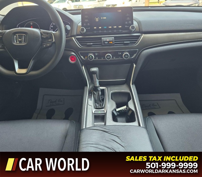 Honda Accord Sedan Vehicle Full-screen Gallery Image 18