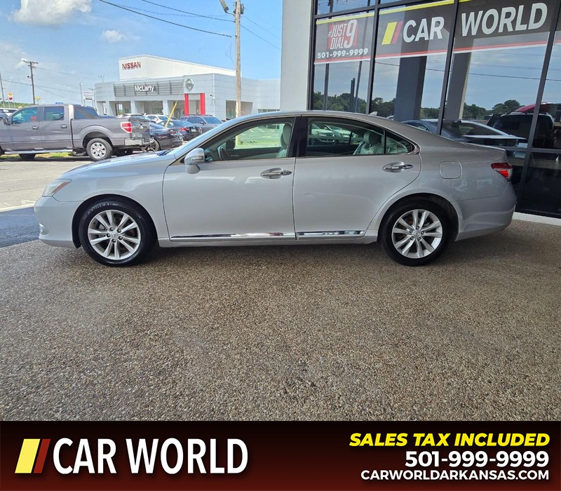 Lexus ES 350 Vehicle Full-screen Gallery Image 4