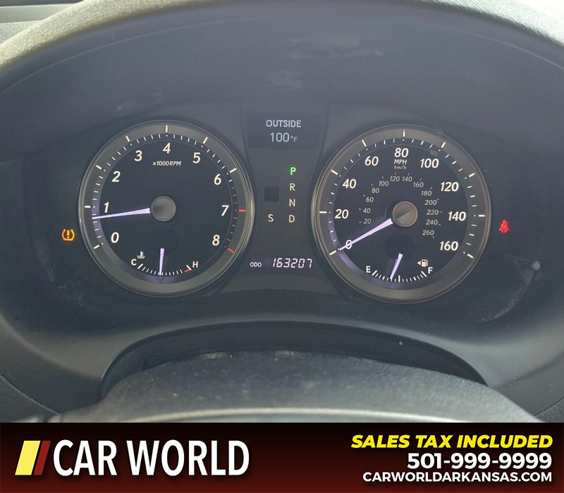 Lexus ES 350 Vehicle Full-screen Gallery Image 16