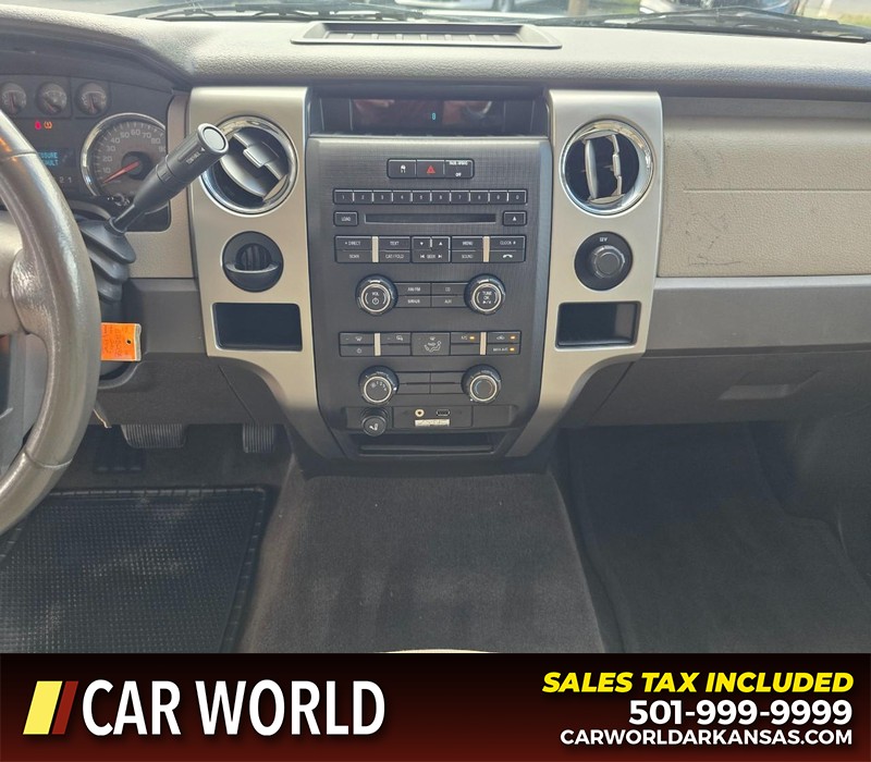 Ford F-150 Vehicle Full-screen Gallery Image 18