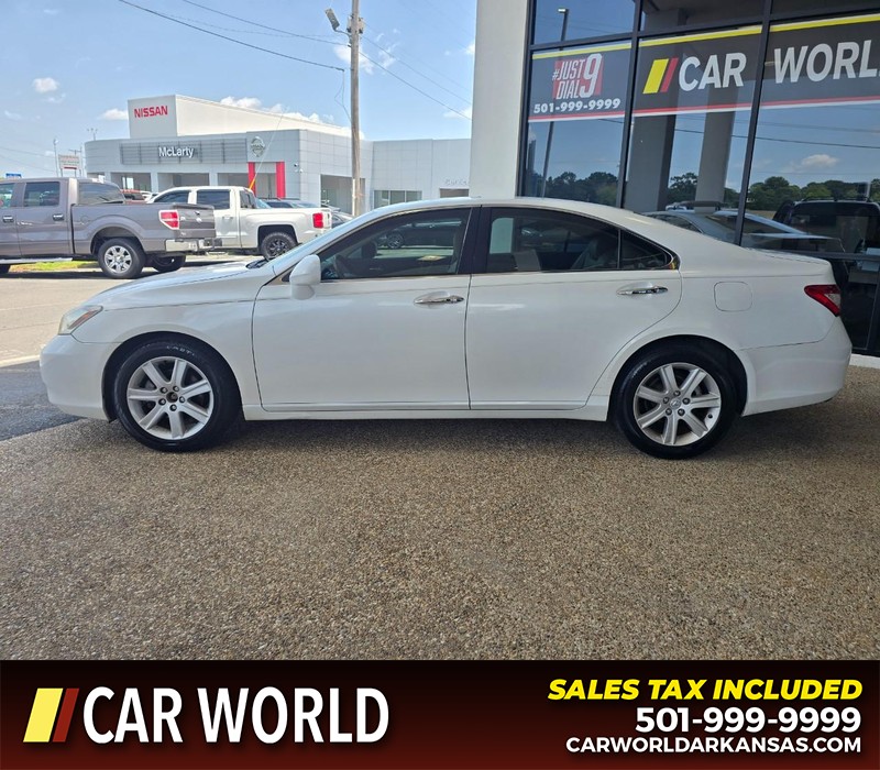 Lexus ES 350 Vehicle Full-screen Gallery Image 4