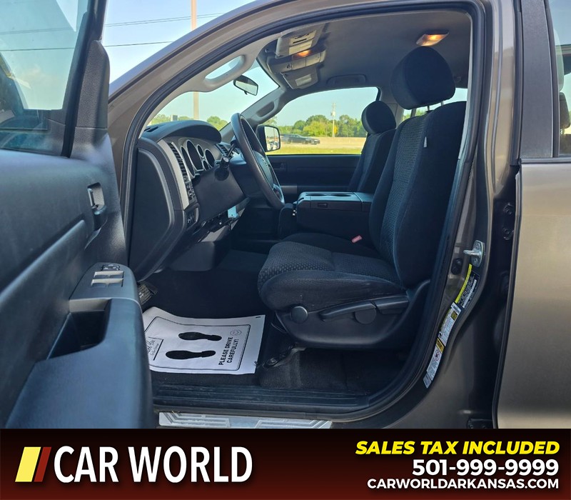 Toyota Tundra 2WD Truck Vehicle Full-screen Gallery Image 8