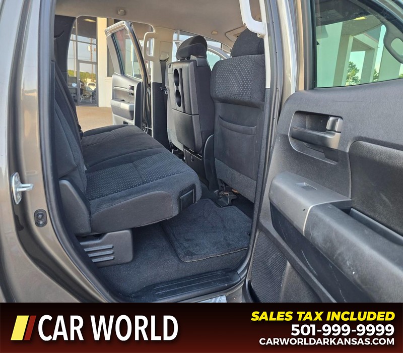 Toyota Tundra 2WD Truck Vehicle Full-screen Gallery Image 14