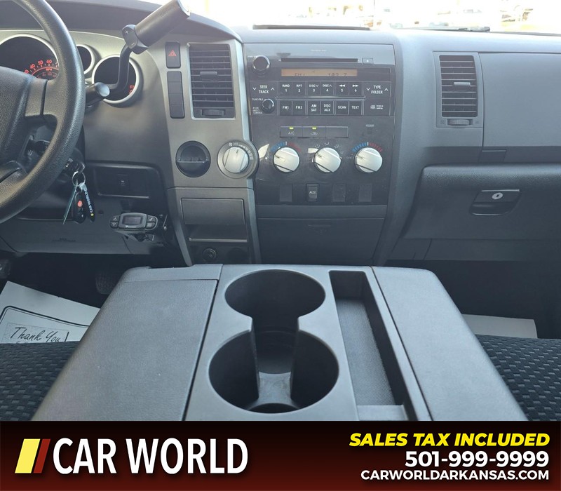 Toyota Tundra 2WD Truck Vehicle Full-screen Gallery Image 19