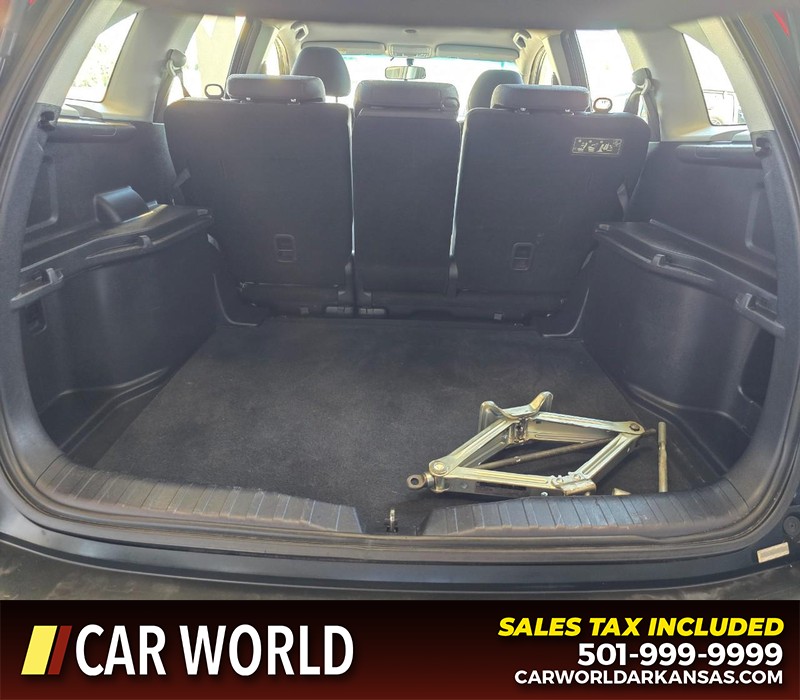Honda CR-V Vehicle Full-screen Gallery Image 13