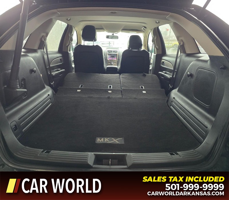 Lincoln MKX Vehicle Full-screen Gallery Image 15