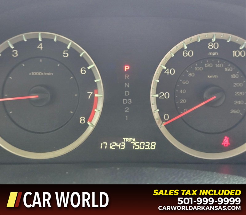Honda Accord Sedan Vehicle Full-screen Gallery Image 15