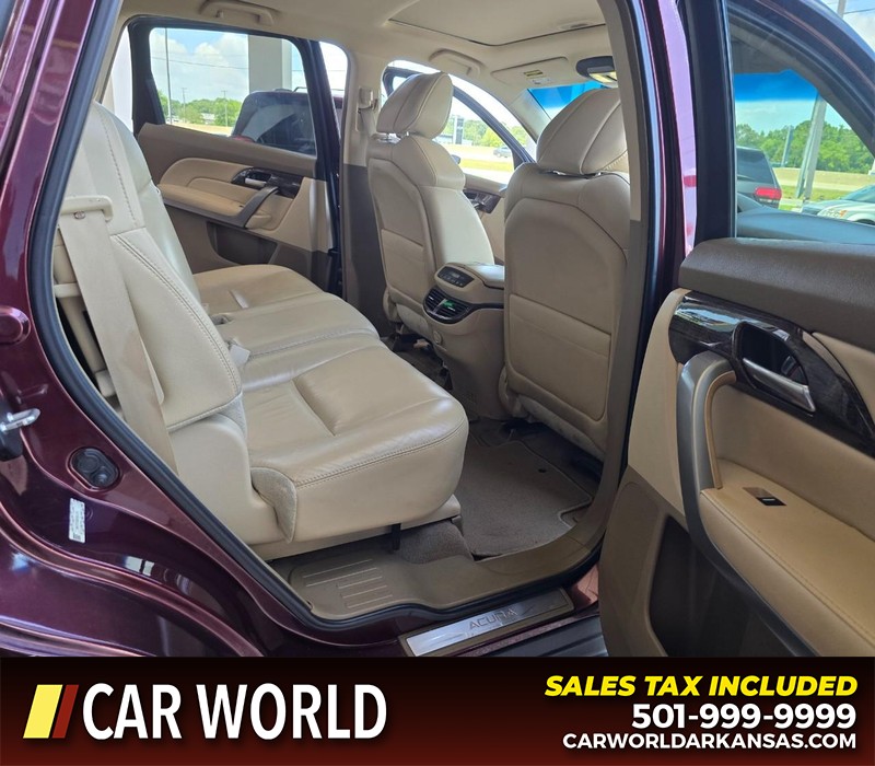 Acura MDX Vehicle Full-screen Gallery Image 13