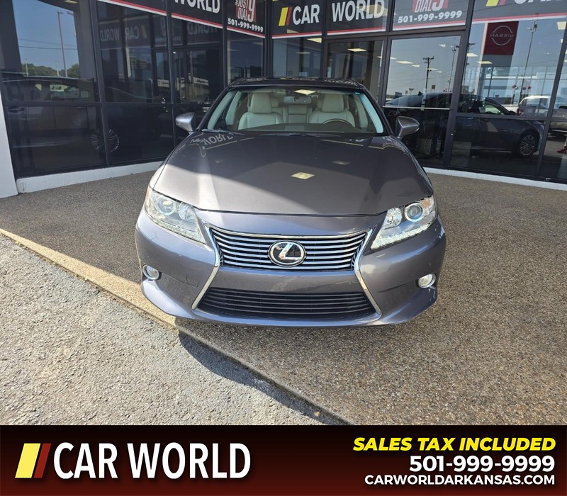 Lexus ES 350 Vehicle Full-screen Gallery Image 2