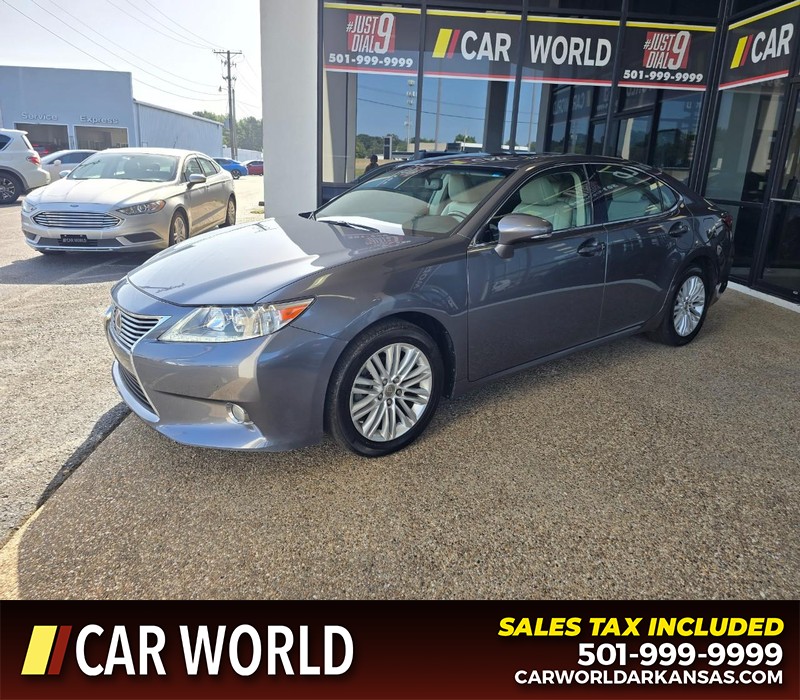 Lexus ES 350 Vehicle Full-screen Gallery Image 3
