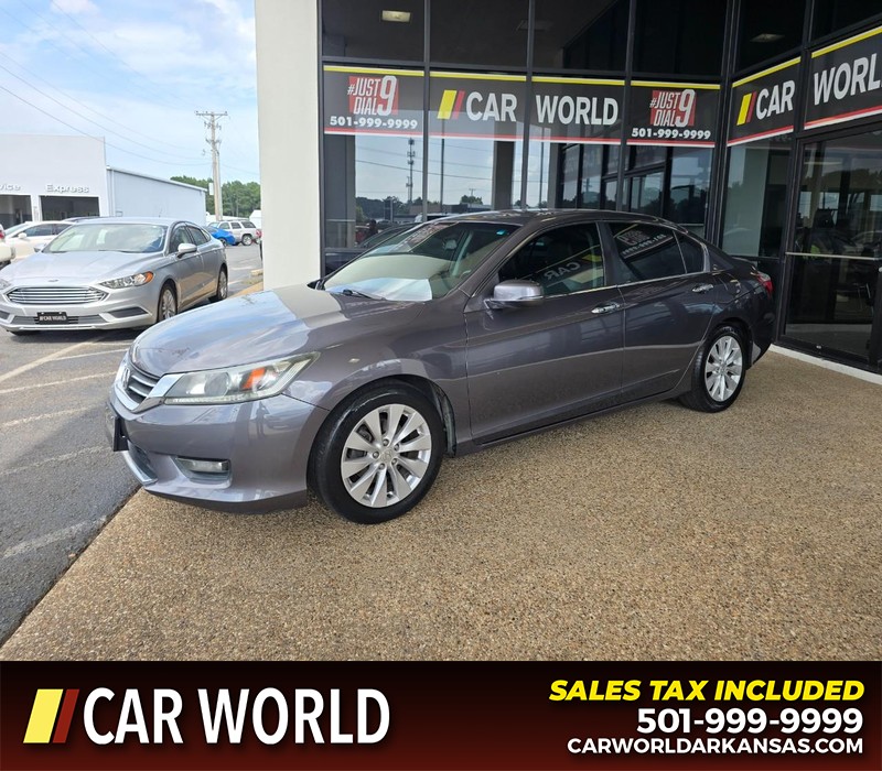 Honda Accord Sedan Vehicle Full-screen Gallery Image 3