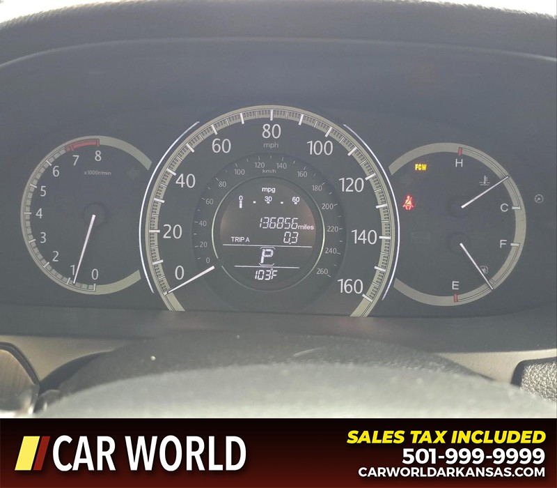 Honda Accord Sedan Vehicle Full-screen Gallery Image 16