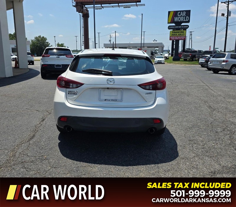 Mazda Mazda3 Hatchback Vehicle Full-screen Gallery Image 5