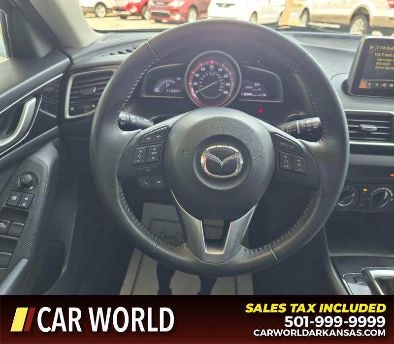 Mazda Mazda3 Hatchback Vehicle Full-screen Gallery Image 15