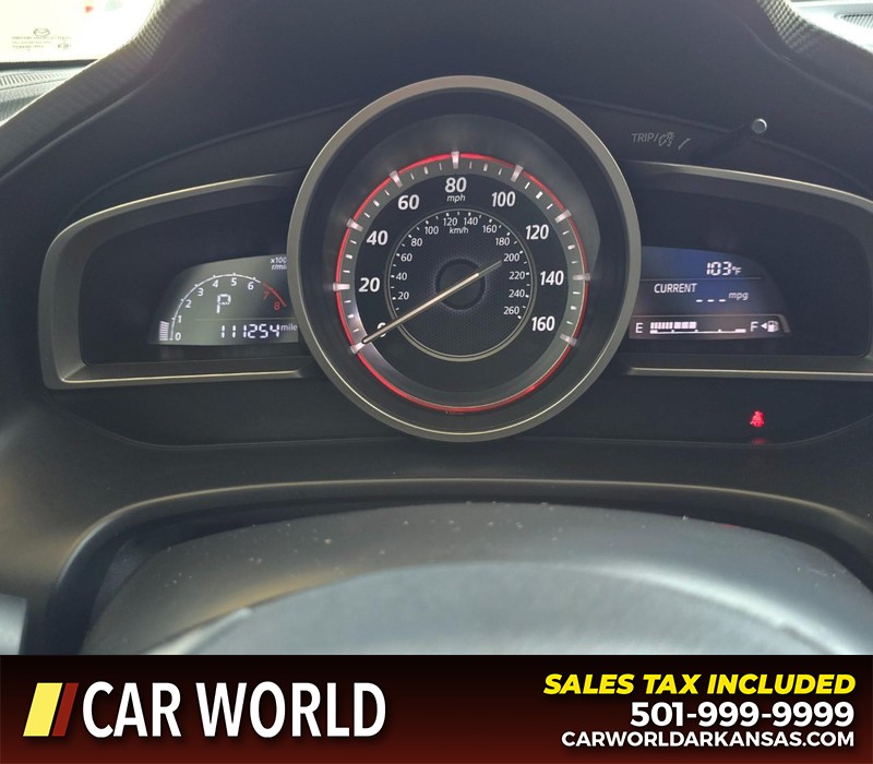 Mazda Mazda3 Hatchback Vehicle Full-screen Gallery Image 17