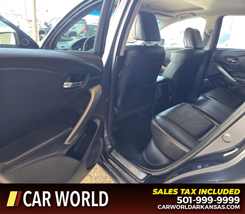 Acura RDX Vehicle Full-screen Gallery Image 9