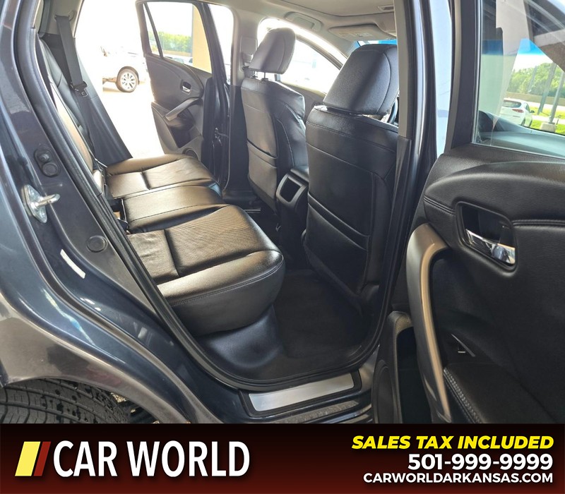 Acura RDX Vehicle Full-screen Gallery Image 12