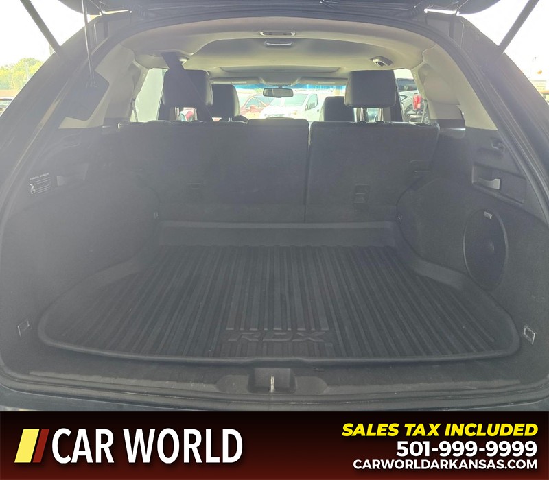 Acura RDX Vehicle Full-screen Gallery Image 13