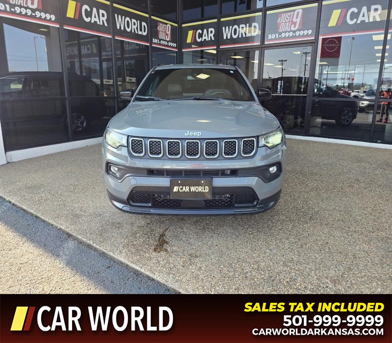 Jeep Compass Vehicle Full-screen Gallery Image 2