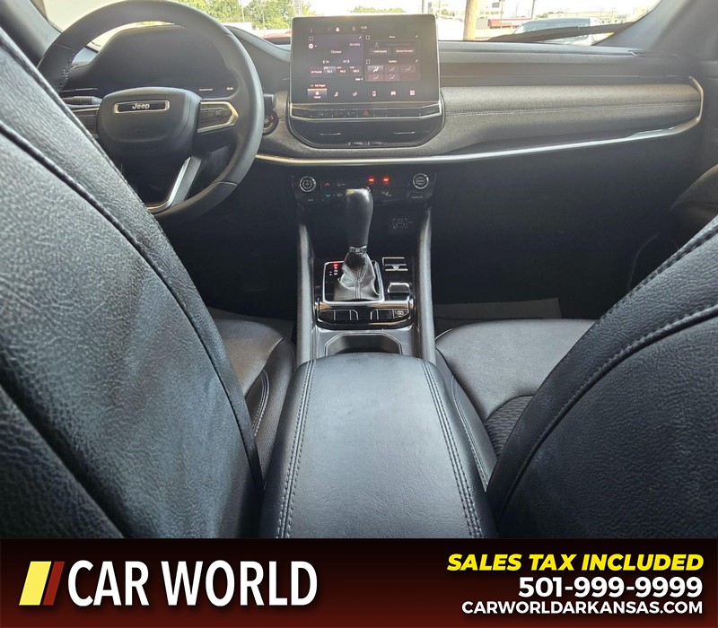 Jeep Compass Vehicle Full-screen Gallery Image 18