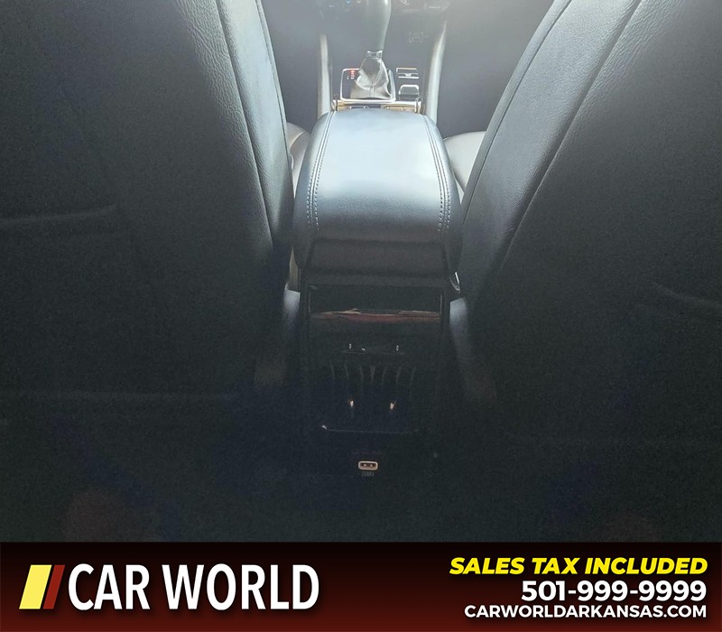 Jeep Compass Vehicle Full-screen Gallery Image 19