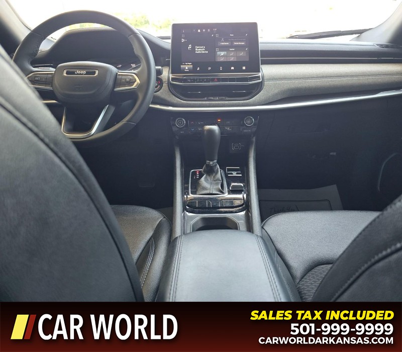 Jeep Compass Vehicle Full-screen Gallery Image 18