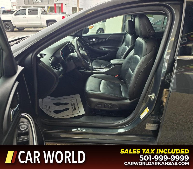 Chevrolet Malibu Vehicle Full-screen Gallery Image 8