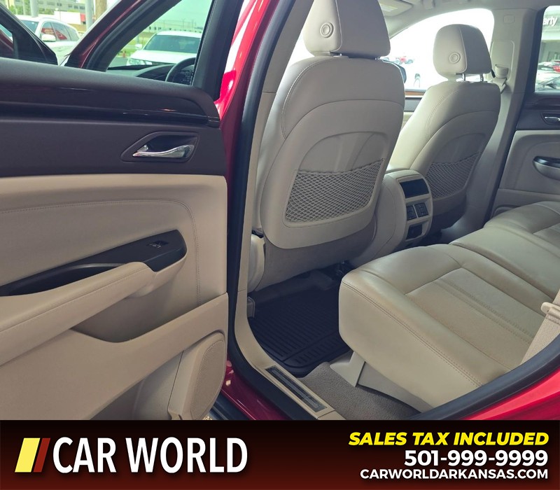 Cadillac SRX Vehicle Full-screen Gallery Image 9