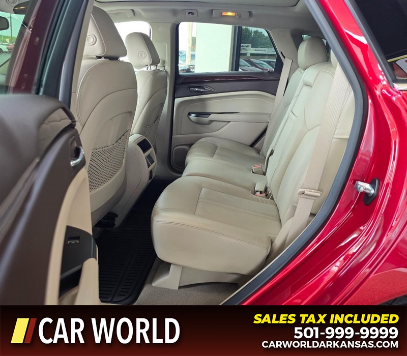 Cadillac SRX Vehicle Full-screen Gallery Image 10