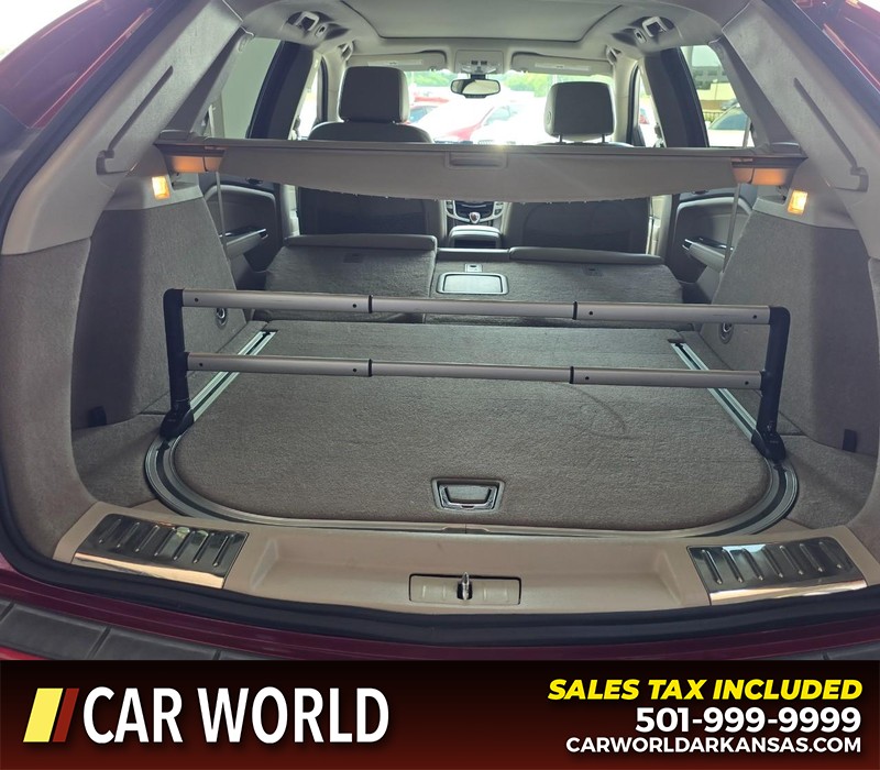 Cadillac SRX Vehicle Full-screen Gallery Image 14