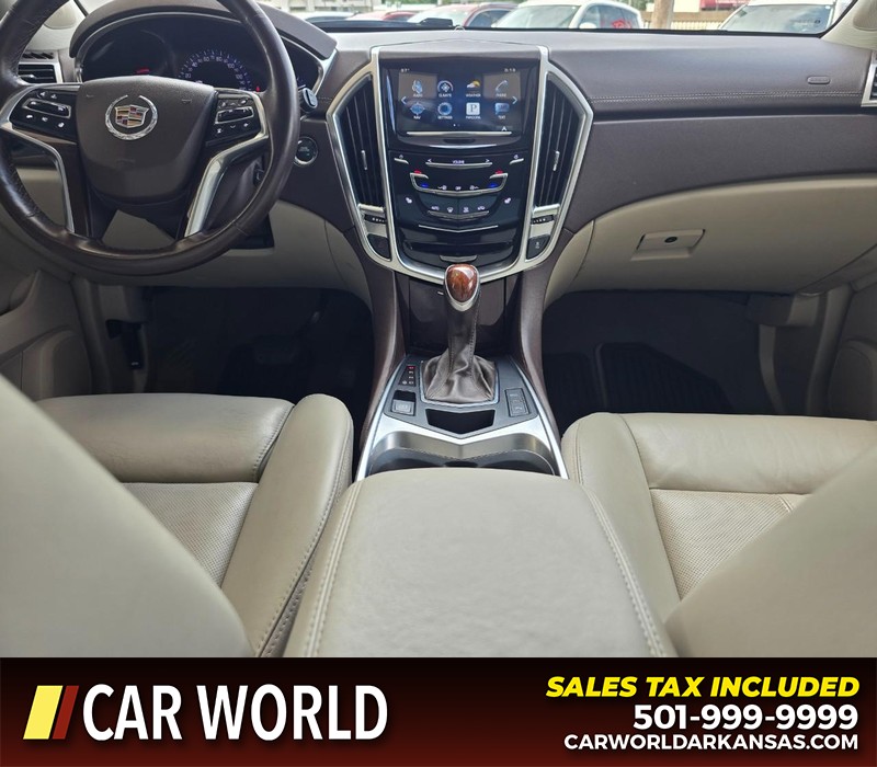 Cadillac SRX Vehicle Full-screen Gallery Image 18