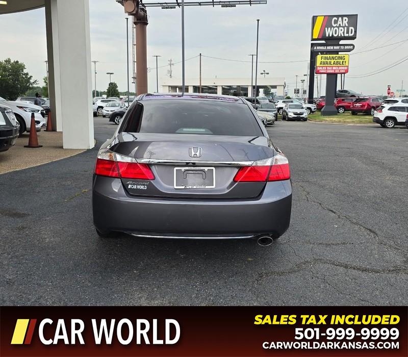 Honda Accord Sedan Vehicle Full-screen Gallery Image 5