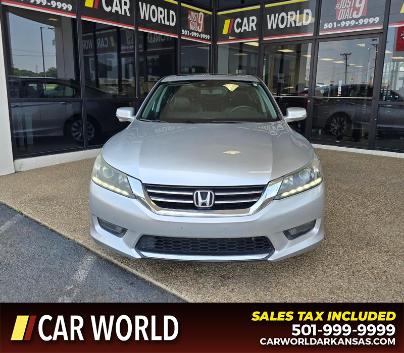 Honda Accord Sedan Vehicle Full-screen Gallery Image 2