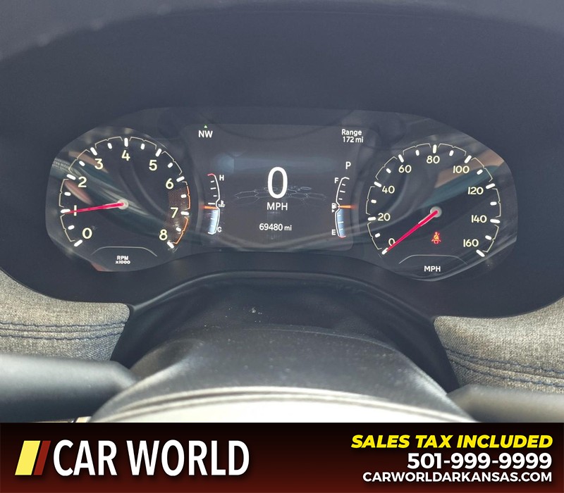 Jeep Compass Vehicle Full-screen Gallery Image 17