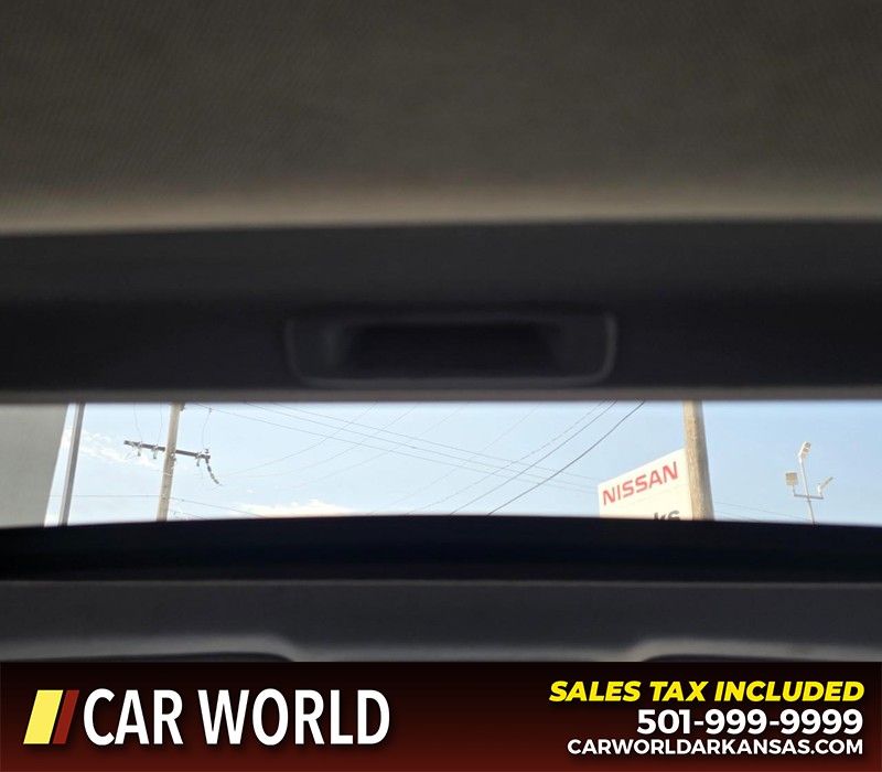 Honda Accord Sedan Vehicle Full-screen Gallery Image 20