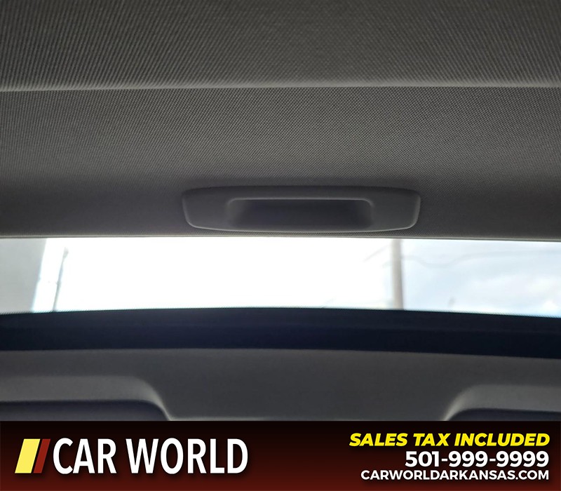INFINITI QX50 Vehicle Full-screen Gallery Image 19
