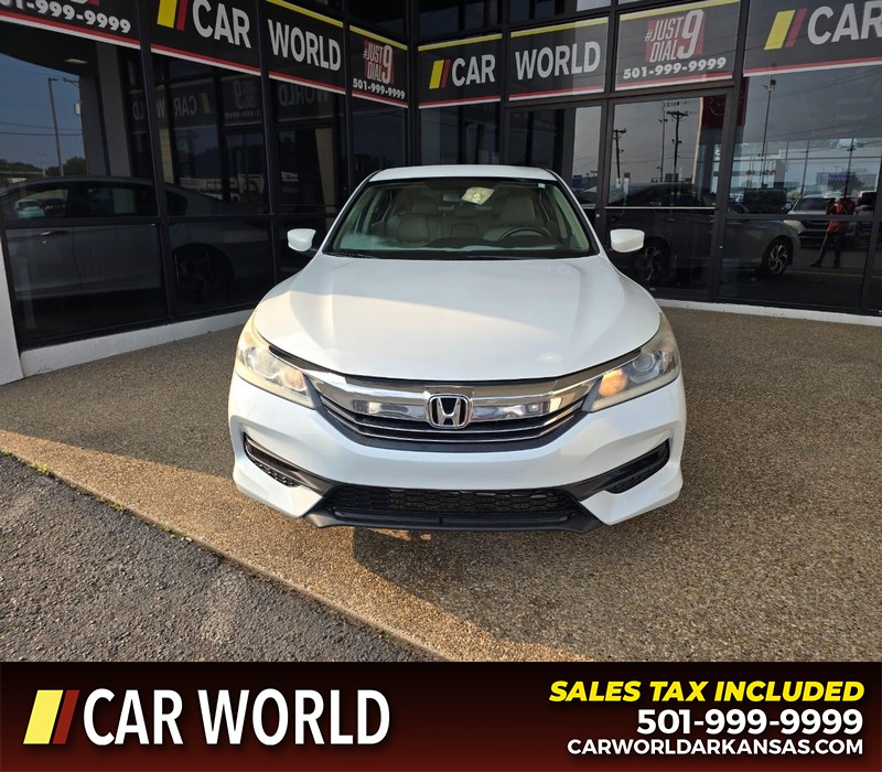 Honda Accord Sedan Vehicle Full-screen Gallery Image 2