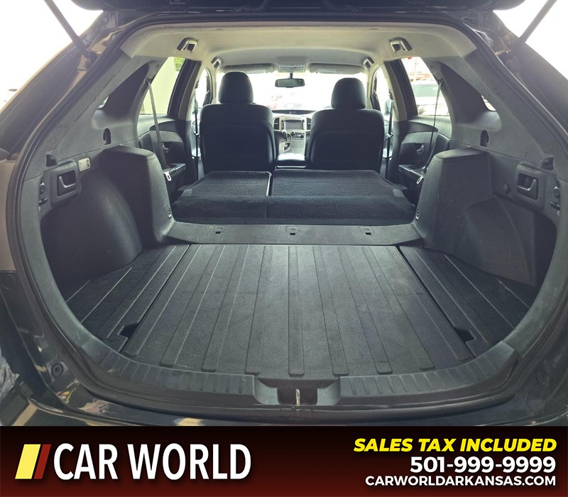 Toyota Venza Vehicle Full-screen Gallery Image 14
