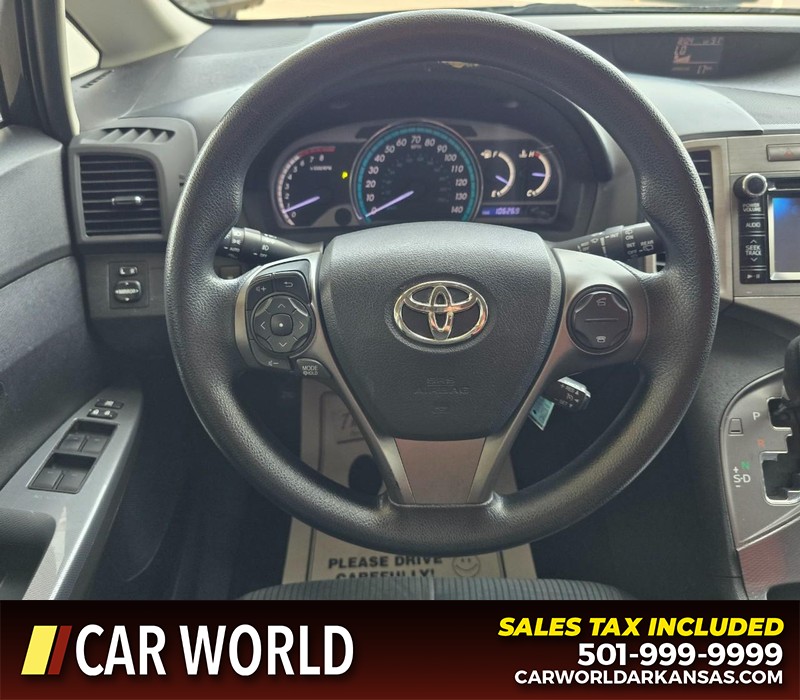 Toyota Venza Vehicle Full-screen Gallery Image 15