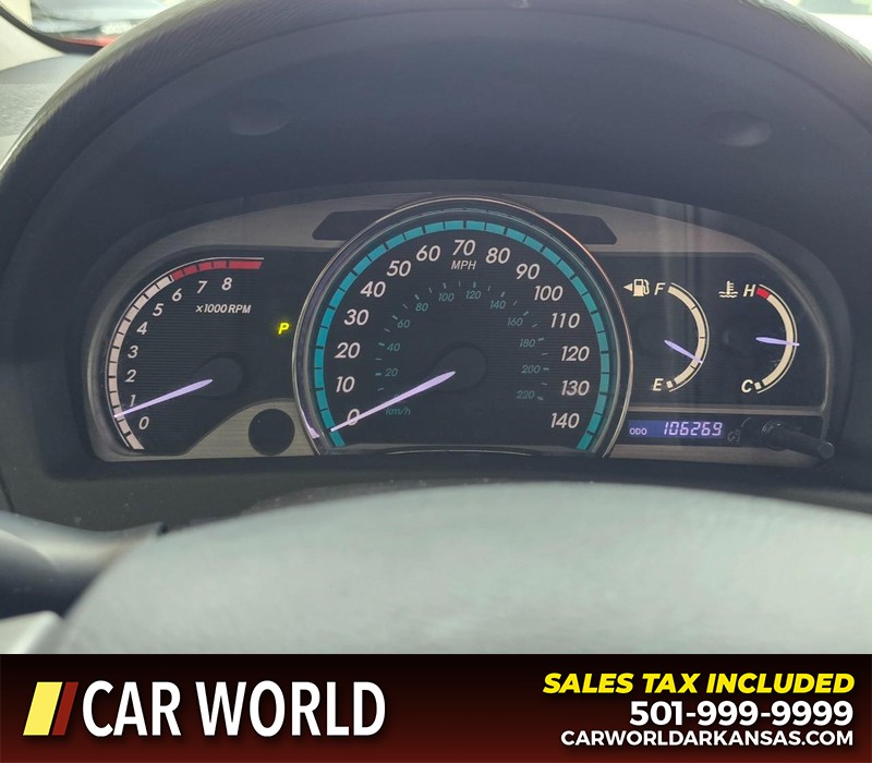 Toyota Venza Vehicle Full-screen Gallery Image 17