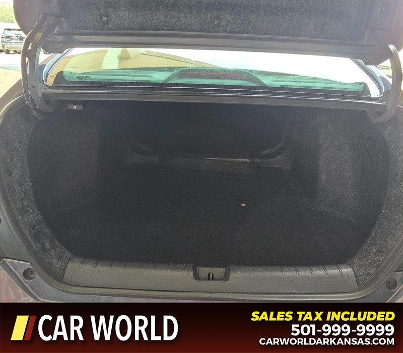 Honda Civic Sedan Vehicle Full-screen Gallery Image 13