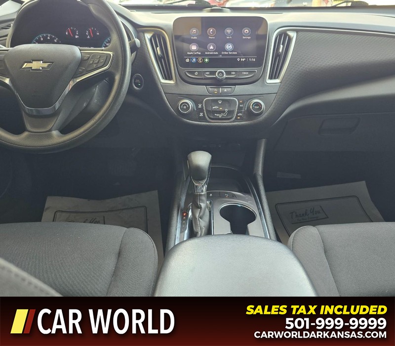 Chevrolet Malibu Vehicle Full-screen Gallery Image 18