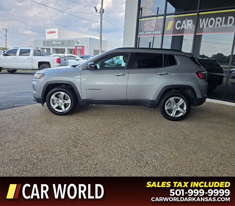 Jeep Compass Vehicle Full-screen Gallery Image 4