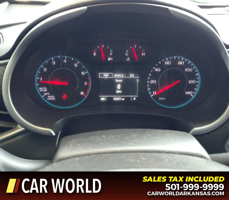 Chevrolet Malibu Vehicle Full-screen Gallery Image 17