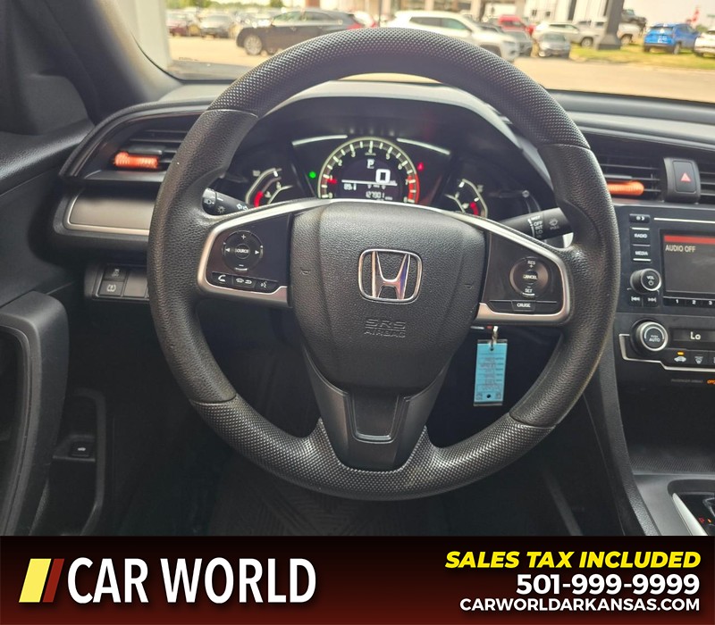 Honda Civic Coupe Vehicle Full-screen Gallery Image 13
