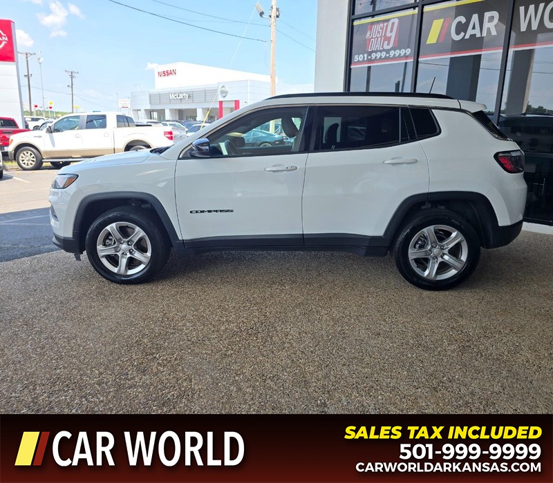Jeep Compass Vehicle Full-screen Gallery Image 4